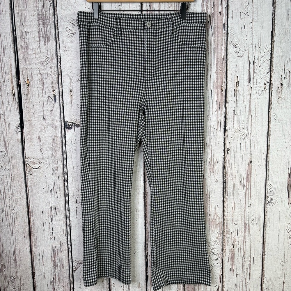 American Eagle Black &‎ White Checkered Stretchy Kick Boot Crop Pant Size 12